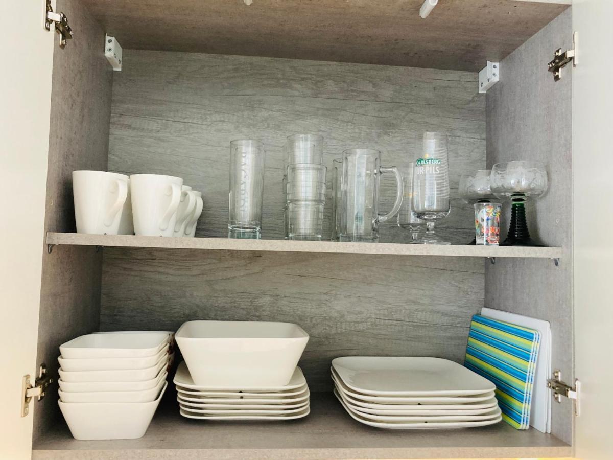 Living At Saarpartments -Adultsonly- 2 Bedrooms, Kitchen - Business & Holiday Apartments For Long- And Short Term Stay, 3 Min To Train Station, Secure E-Bike Parking! Саарбрюккен Экстерьер фото