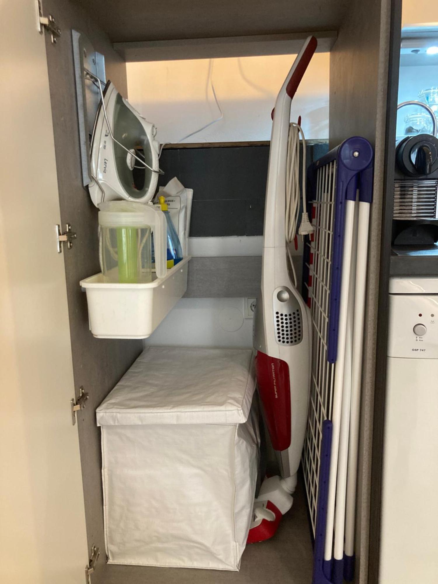 Living At Saarpartments -Adultsonly- 2 Bedrooms, Kitchen - Business & Holiday Apartments For Long- And Short Term Stay, 3 Min To Train Station, Secure E-Bike Parking! Саарбрюккен Экстерьер фото